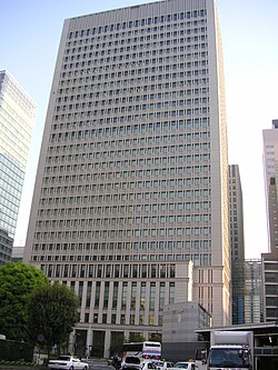 日本生命